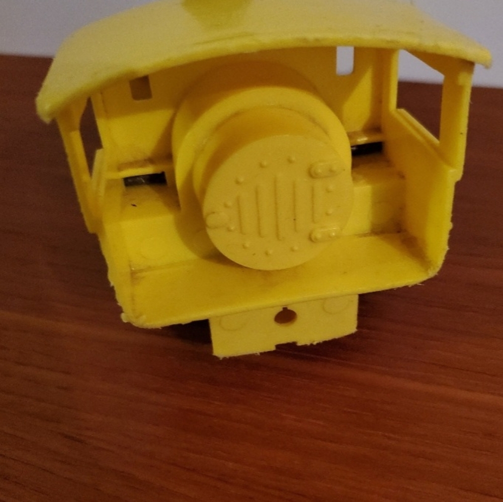Vintage 1965 Fisher Price/toot-toot train/Wooden pull Toy/mid century toy/#643 - Picture 4 of 8